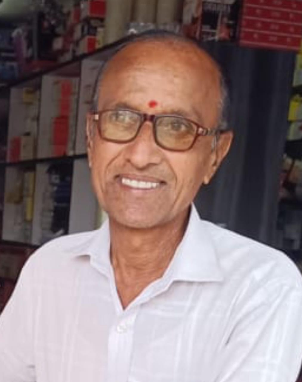 कर्मचारी